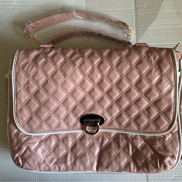 Pink travel pet carrier - Picture 2 of 7